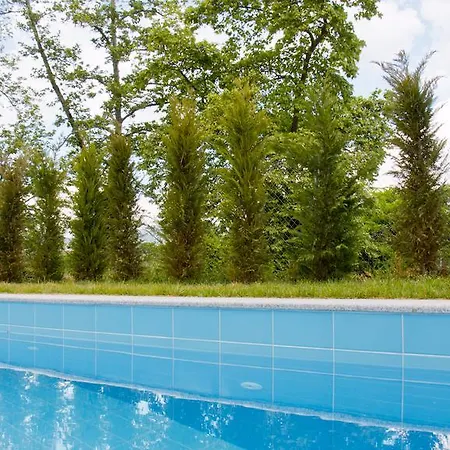 Aristotelia Gi Ikies - Poolside Retreats Olympiada