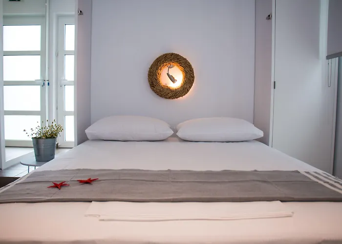 Apartament Aristotelia Gi Ikies - Poolside Retreats *