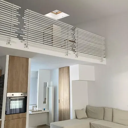 Aristotelia Gi Ikies - Poolside Retreats 아파트 올림피아다