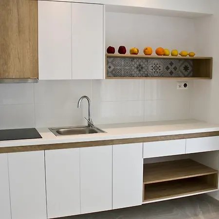 아파트 Aristotelia Gi Ikies - Poolside Retreats *