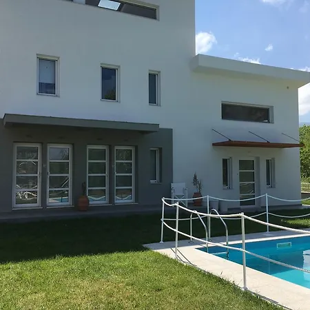 Aristotelia Gi Apartment Olympiada