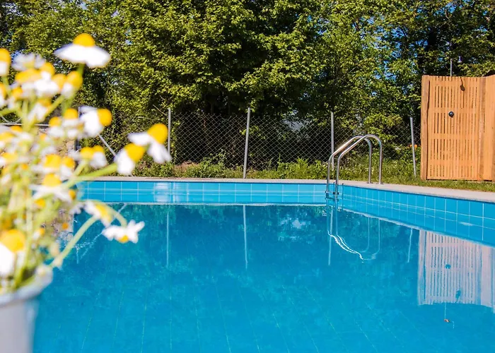 Apartament Aristotelia Gi Ikies - Poolside Retreats *