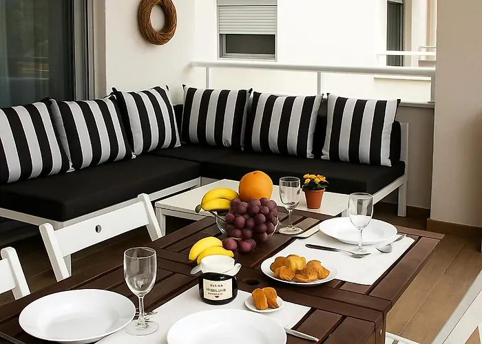 Apartament Aristotelia Gi Ikies - Poolside Retreats