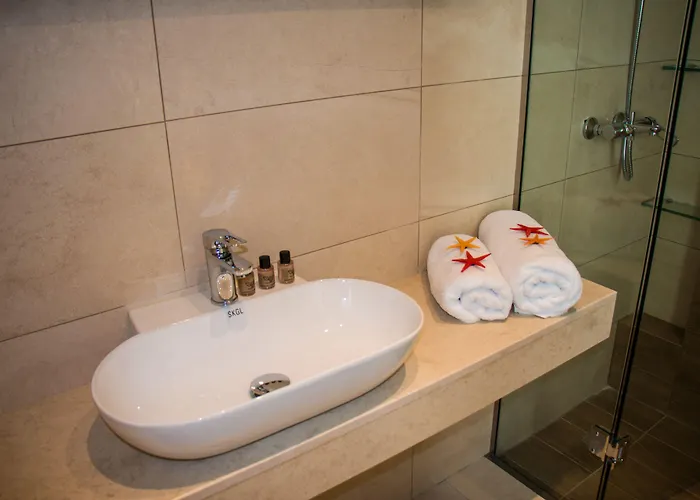 Apartament Aristotelia Gi Ikies - Poolside Retreats