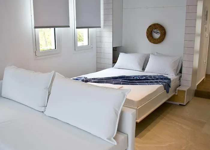 Aristotelia Gi Ikies - Poolside Retreats Apartament Olympiada