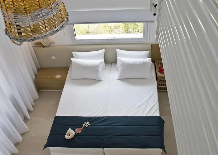 Aristotelia Gi Ikies - Poolside Retreats Apartament Olympiada