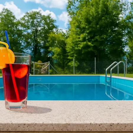 Aristotelia Gi Ikies - Poolside Retreats