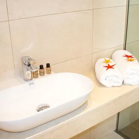 Apartamento Aristotelia Gi Ikies - Poolside Retreats *